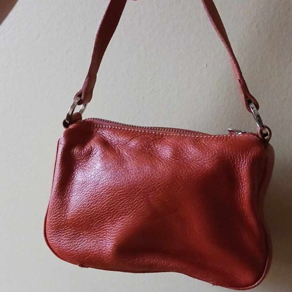 Vintage Orange Danier purse - Picture 4 of 4